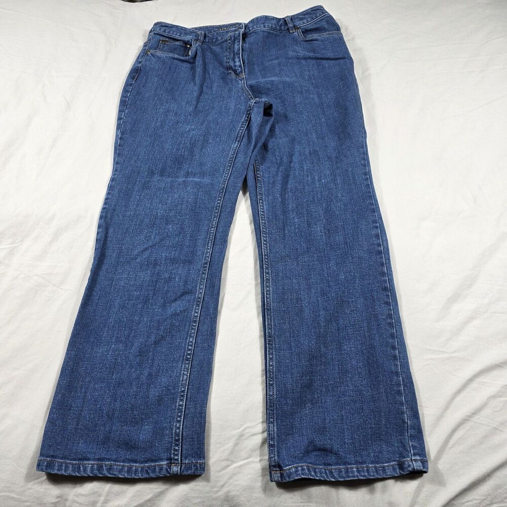 Charter Club Jeans Women's Plus Size 14W Straight Leg Mid Rise Medium Wash